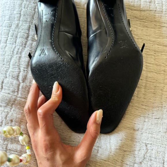 LOUIS VUITTON MAEY JANE HEELS - Picture 6 of 12